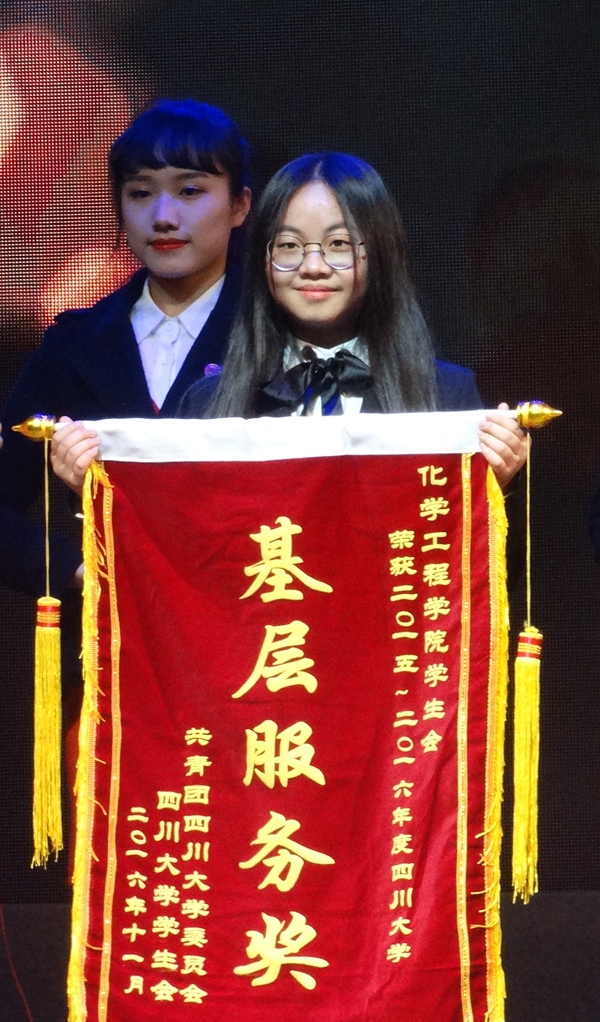 DSC05674_看图王_副本.jpg DSC05674_看图王_副本.jpg